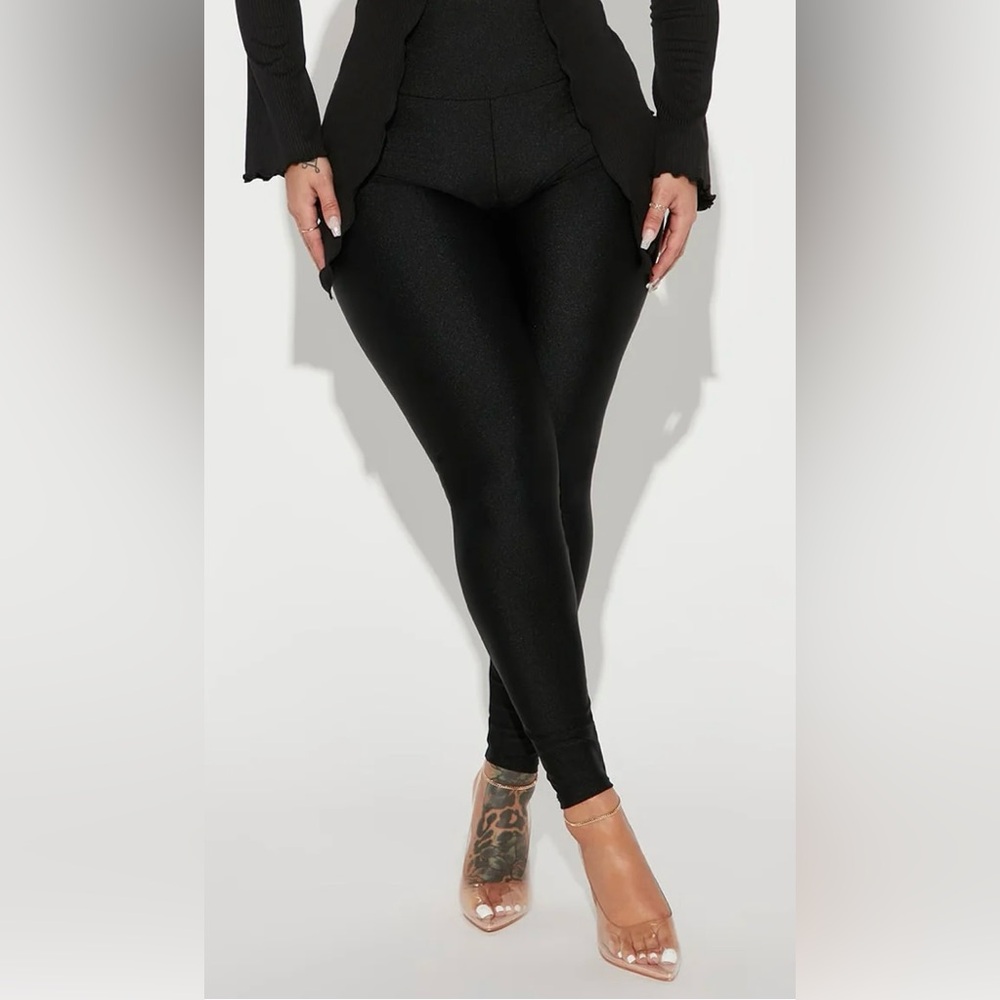 FashionNova Brianne High Rise Black Leggings